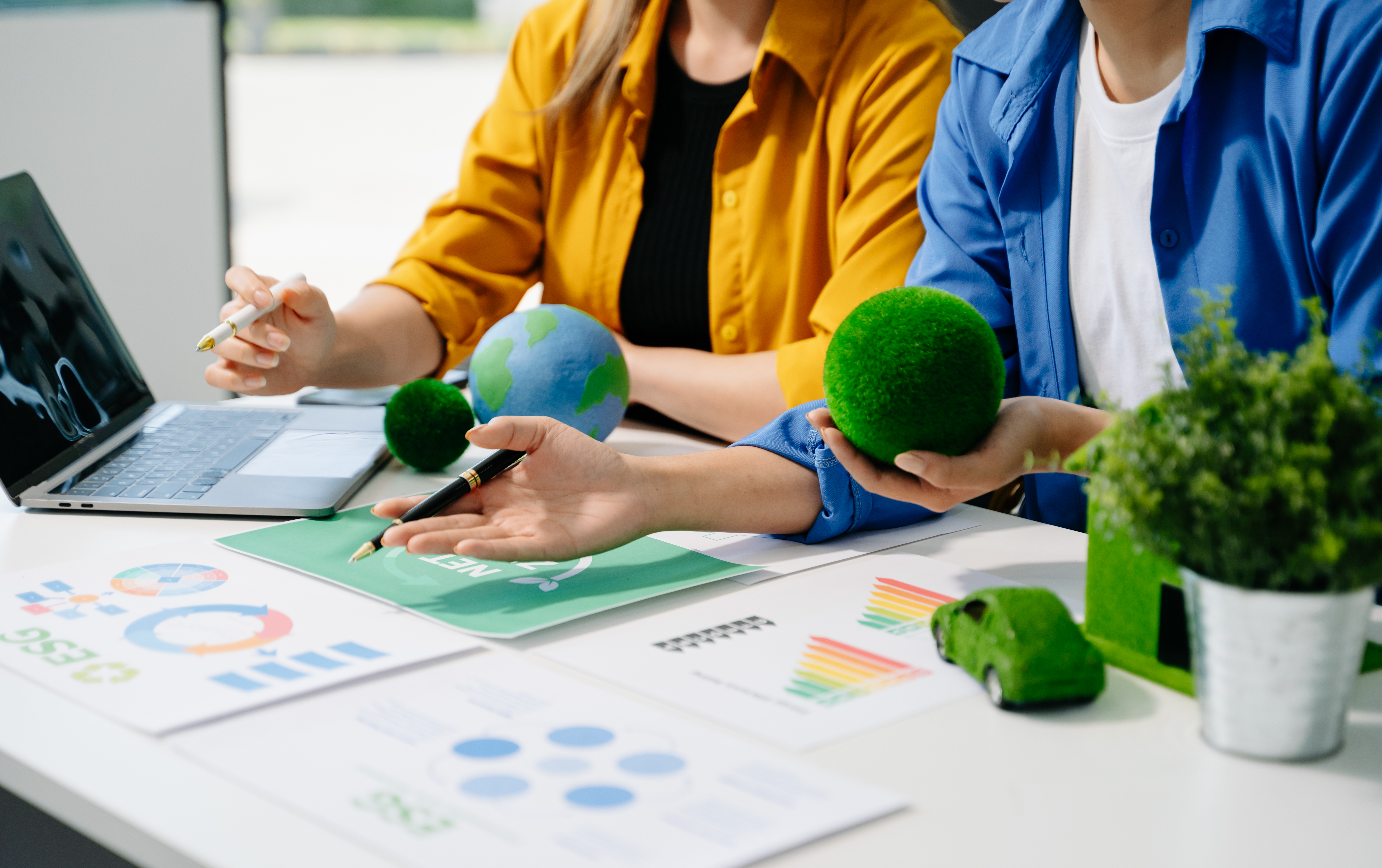 Business Team People Planning And Discussing On Re 2025 04 21 17 27 53 Utc